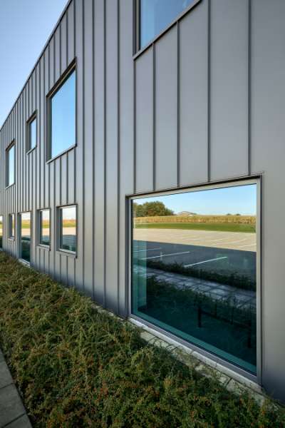 Stahlverkleidetes Schlachthof-Kraftzentrum in Himmerland, Himmerlandskød, Nordre Ringvej 99, 9620 Aalestrup, Dänemark